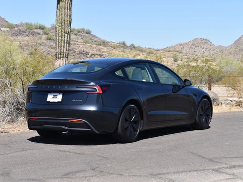 Used 2024 Tesla Model 3 Long Range AWD/4WD image 8