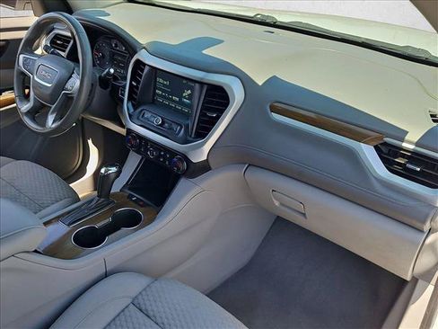 Used 2019 GMC Acadia SLE FWD image 28