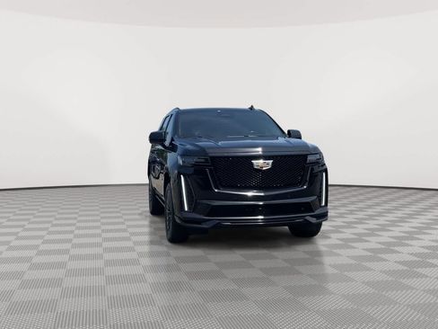 Used 2023 Cadillac Escalade V AWD/4WD image 3