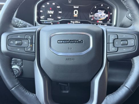 Used 2024 GMC Sierra 2500 Denali Ultimate image 25