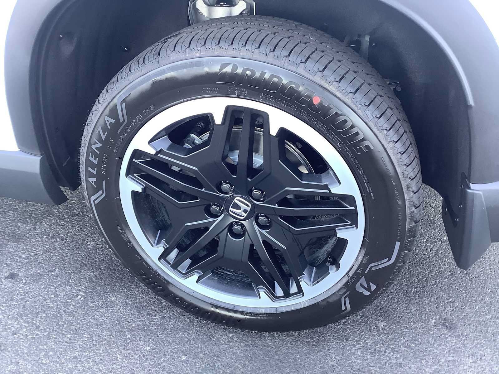 New 2026 Honda Pilot image 7