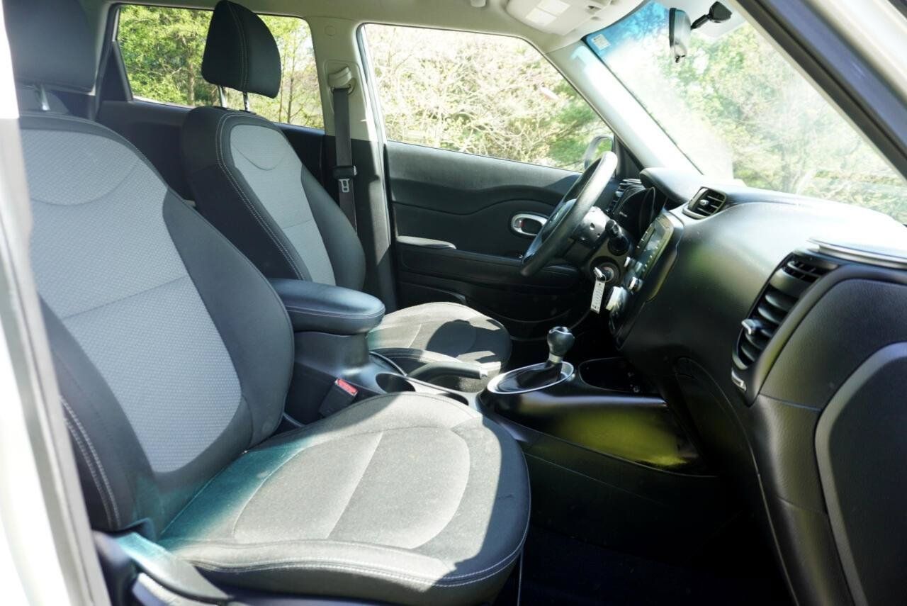 Used 2019 Kia Soul + FWD image 20