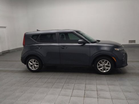 Used 2020 Kia Soul S image 11