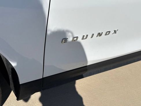 Used 2024 Chevrolet Equinox LT FWD image 13