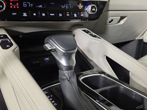 Certified 2024 Kia Telluride SX Prestige AWD/4WD image 20
