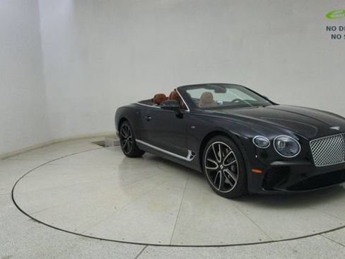 Used 2022 Bentley Continental GT AWD/4WD image 72