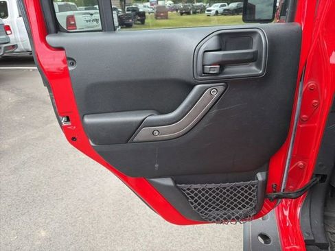 Used 2017 Jeep Wrangler Unlimited Sport w/ Quick Order Package 23S AWD/4WD image 15
