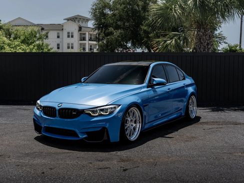 Used 2018 BMW M3 RWD image 8