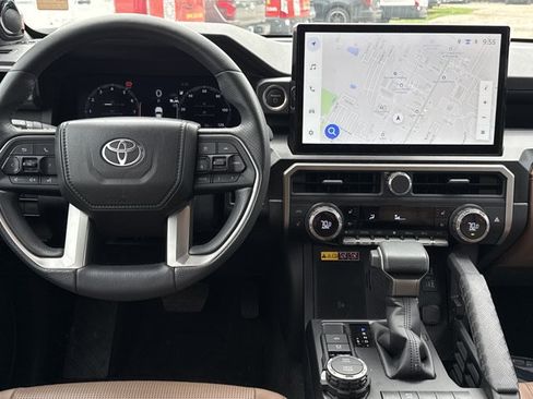 Used 2026 Toyota 4Runner Limited AWD/4WD image 6