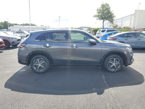 Used 2025 Honda HR-V EX-L image 10