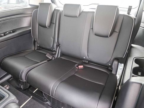 New 2026 Honda Odyssey Touring image 22