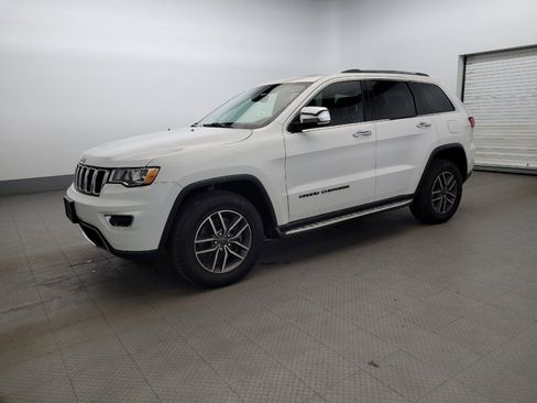 Used 2021 Jeep Grand Cherokee Limited AWD/4WD image 2