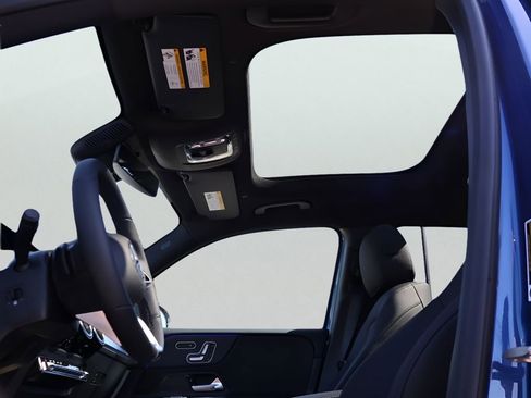 New 2026 Mercedes-Benz GLB 250 4MATIC image 40