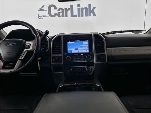 Used 2019 Ford F250 Lariat w/ Lariat Value Package image 27