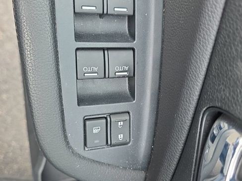 Used 2023 Honda Ridgeline RTL-E image 12