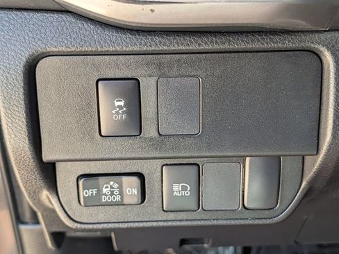 Used 2023 Toyota Tacoma SR5 AWD/4WD image 22