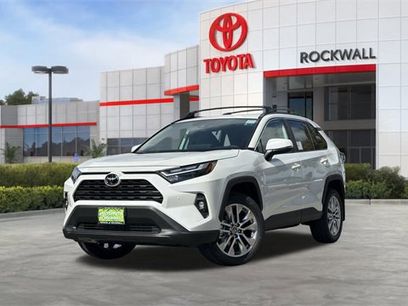 New 2025 Toyota RAV4 XLE Premium w/ Weather Package
