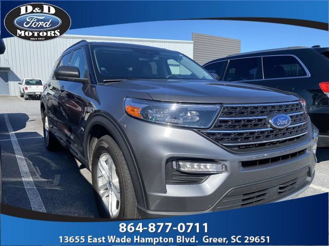 Certified 2023 Ford Explorer XLT w/ Equipment Group 202A AWD/4WD image 1