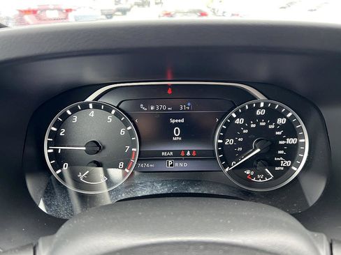 Used 2025 Nissan Frontier SV w/ SV Convenience Package image 19