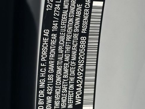 Used 2022 Porsche 911 Carrera image 28