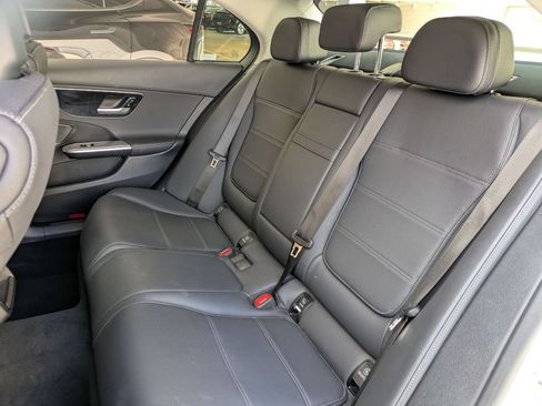 Used 2025 Mercedes-Benz C 300 Sedan image 24