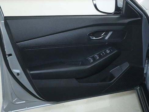 Used 2025 Honda Accord LX image 17