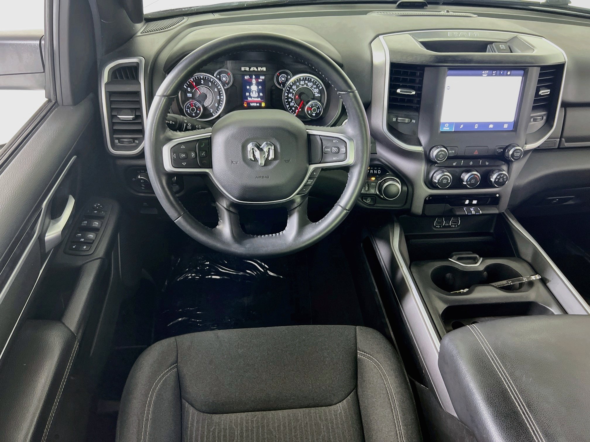 Used 2023 RAM 1500 Big Horn AWD/4WD image 20