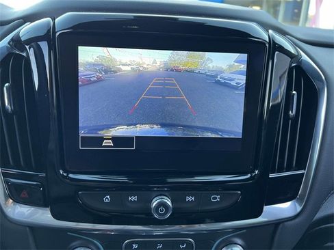 Certified 2023 Chevrolet Traverse LT image 27