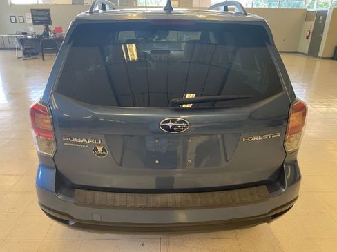 Used 2018 Subaru Forester 2.5i Premium image 6