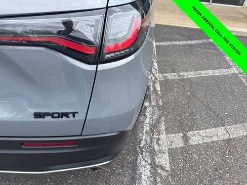 Certified 2024 Honda HR-V Sport image 8