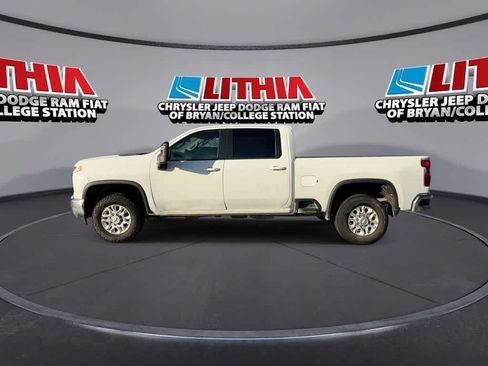 Used 2023 Chevrolet Silverado 2500 LT w/ Convenience Package AWD/4WD image 5