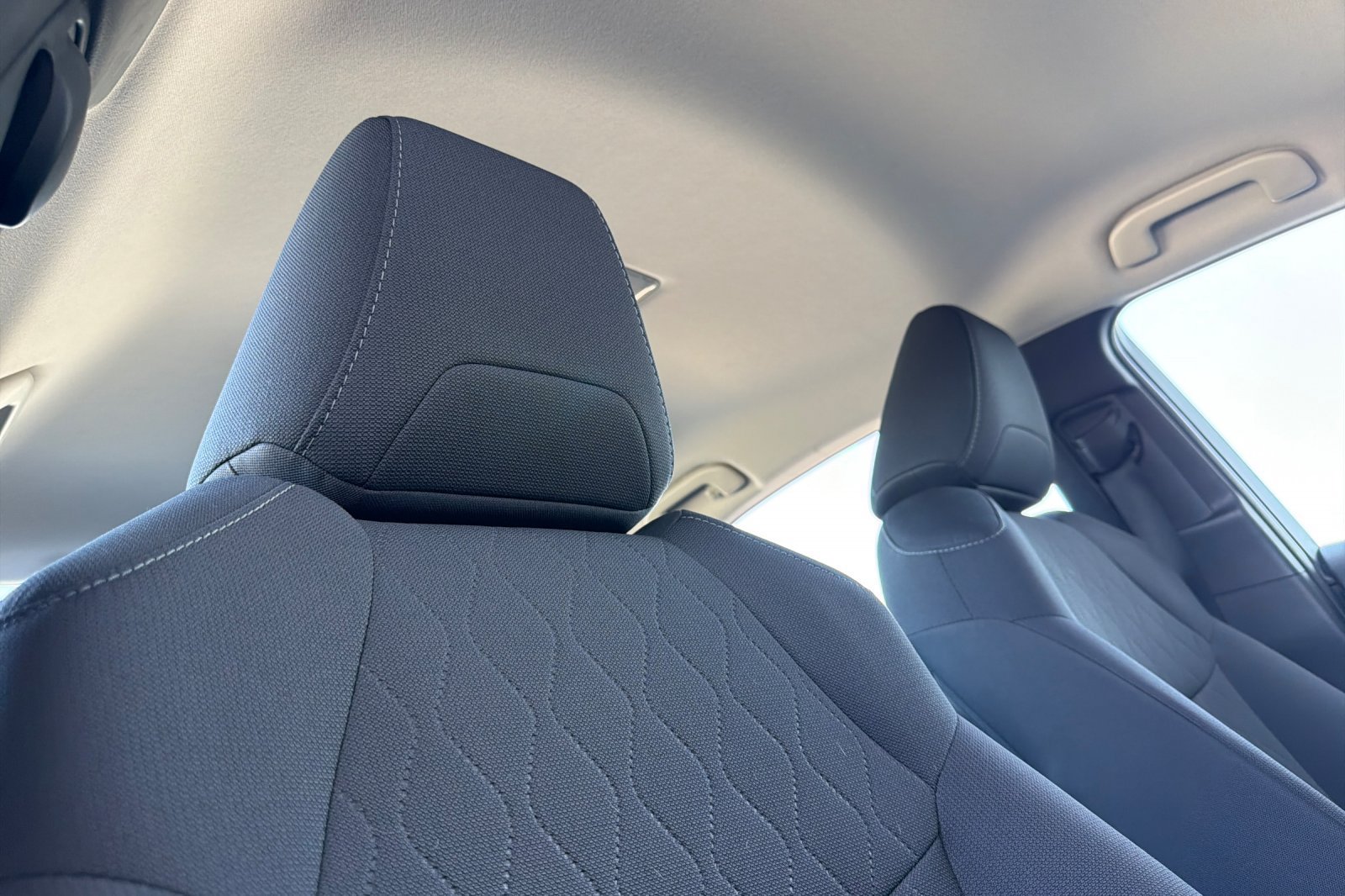 Used 2020 Toyota Corolla LE FWD image 20