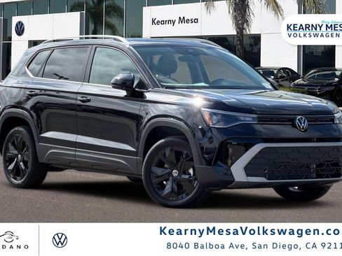 New 2025 Volkswagen Taos SE image 1
