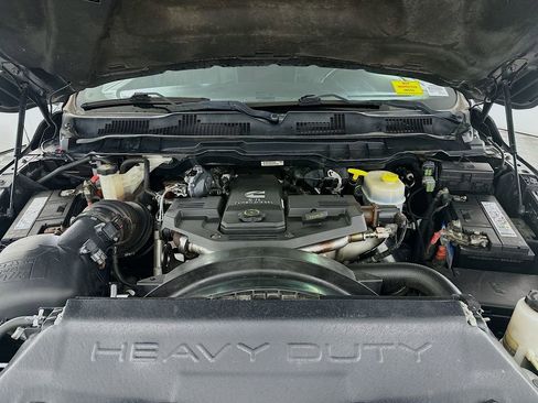 Used 2017 RAM 3500 Laramie Longhorn image 33