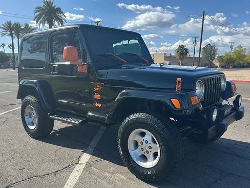 Used 2003 Jeep Wrangler Sahara image 31