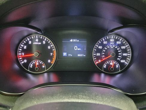Used 2020 Kia Optima LX FWD image 23