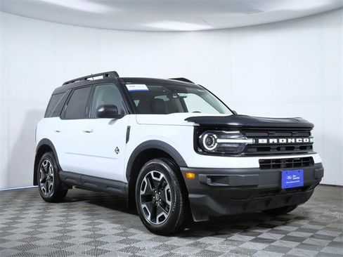 Certified 2023 Ford Bronco Sport Outer Banks w/ Tech Package image 1
