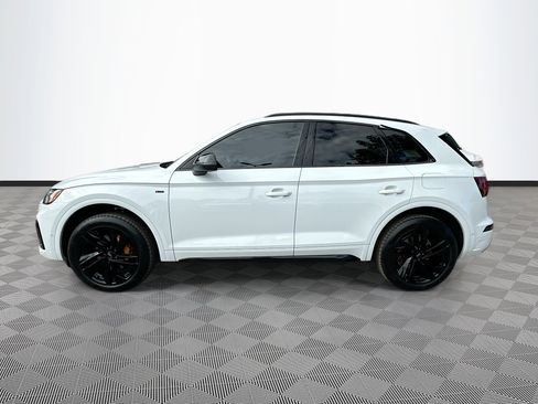 Used 2021 Audi Q5 e Prestige w/ Prestige Package image 4