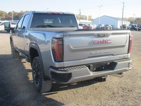 New 2026 GMC Sierra 3500 AT4 image 9