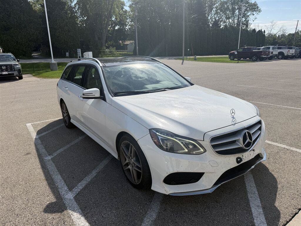 Used 2016 Mercedes-Benz E 350 4MATIC Wagon image 27