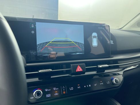 New 2026 Kia Sportage EX image 29