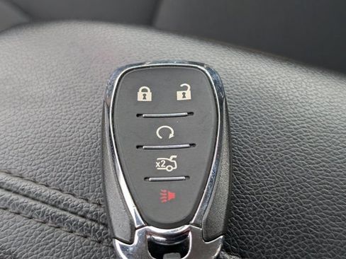 Used 2025 Chevrolet Malibu LT FWD image 28