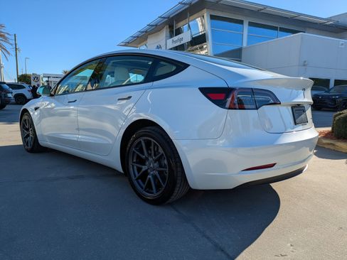 Used 2022 Tesla Model 3 Long Range image 6