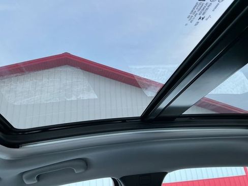 Used 2023 Chevrolet Malibu LT image 23