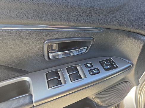 Used 2024 Mitsubishi Outlander Sport SE image 14