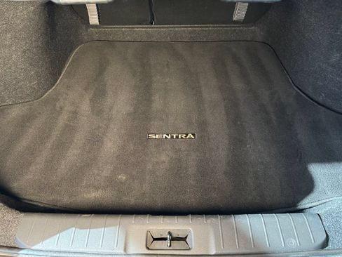 Used 2022 Nissan Sentra SV w/ Trunk Package FWD image 22