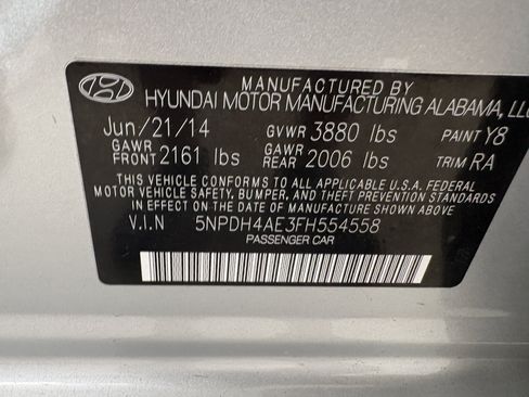 Used 2015 Hyundai Elantra SE w/ Option Group 02 FWD image 31