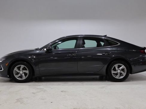 Used 2021 Hyundai Sonata SE FWD image 4