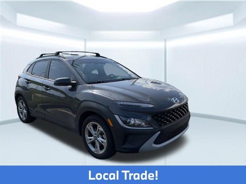 Used 2023 Hyundai Kona SEL FWD image 4