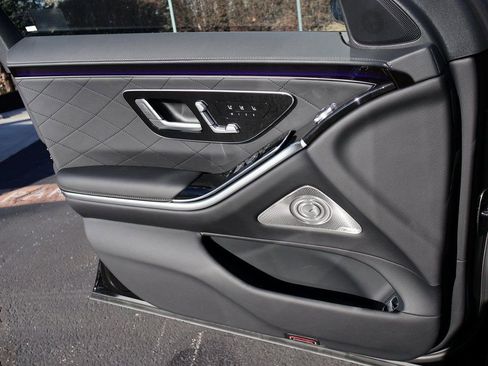 New 2026 Mercedes-Benz S 580 4MATIC Sedan image 36